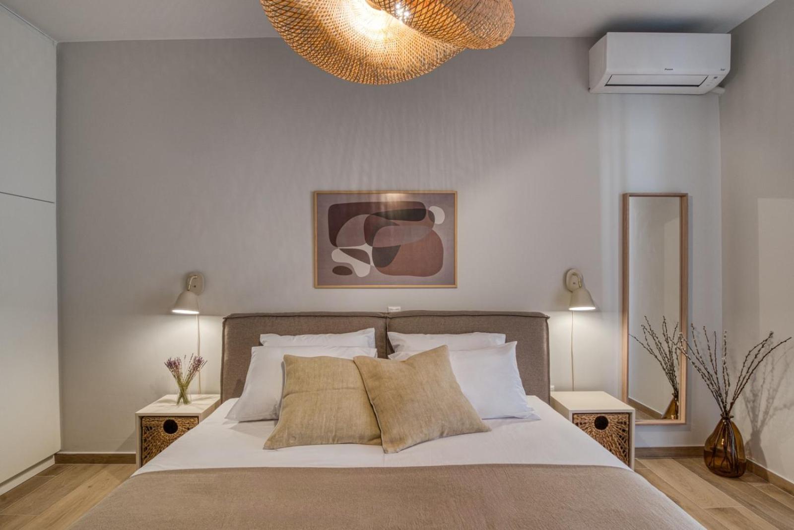 Living In Nafplio Avantgarde Apartment מראה חיצוני תמונה